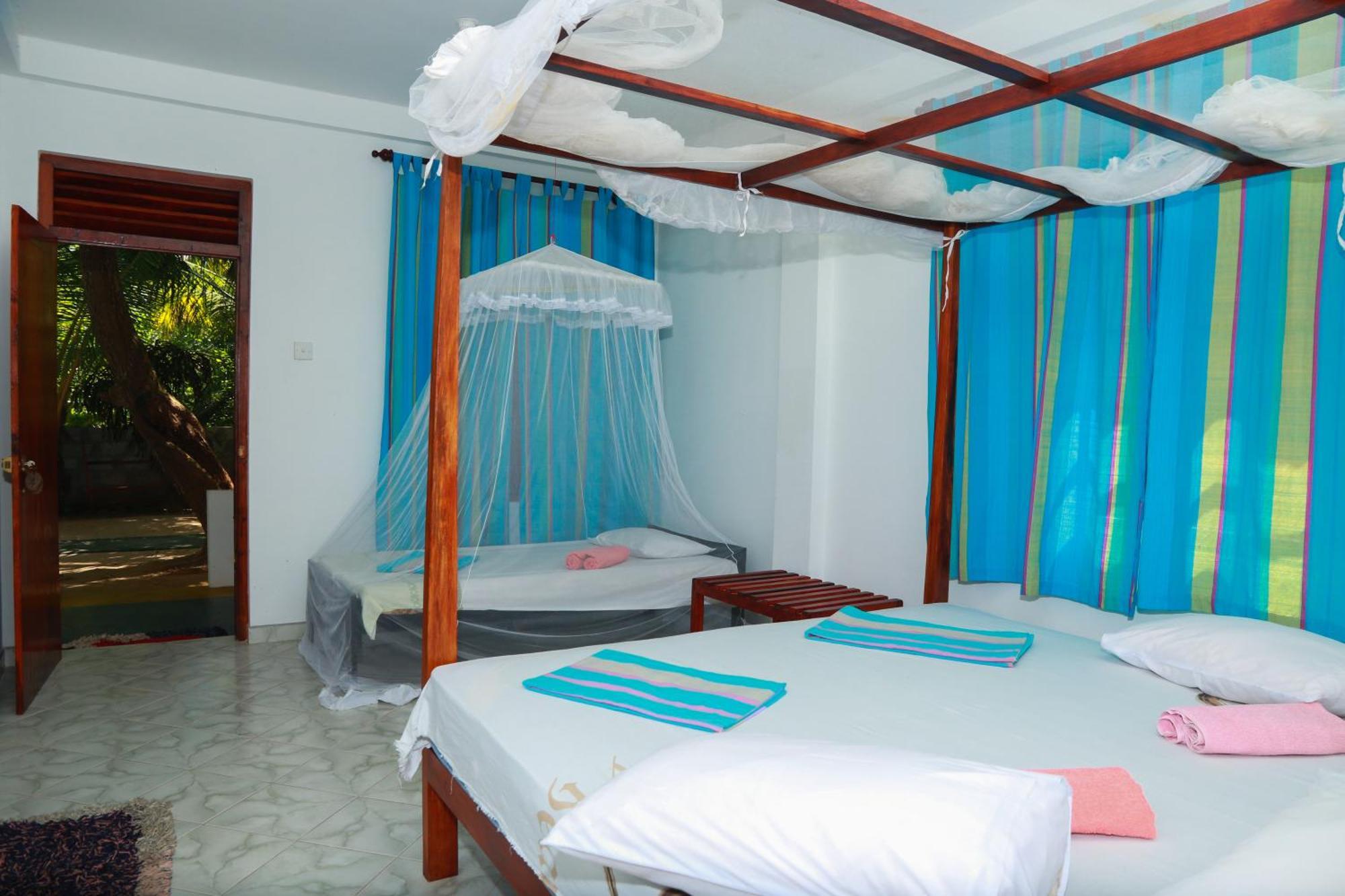 Bed and Breakfast Panorama Rock Cafe Тангалла Экстерьер фото