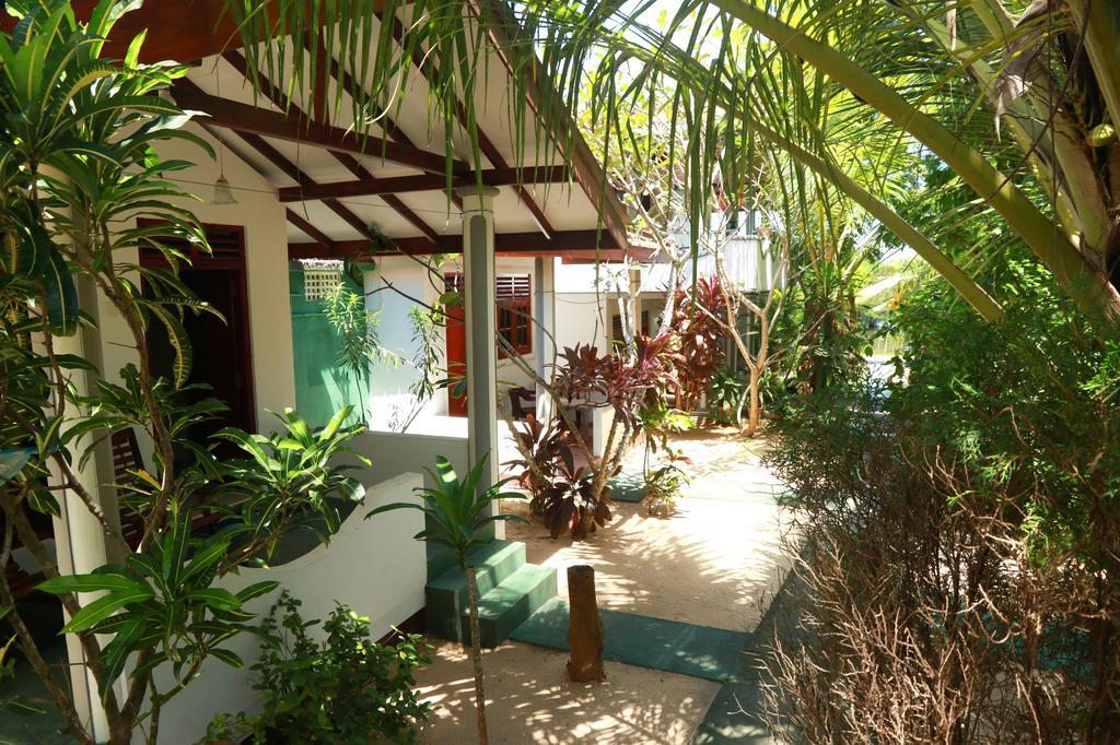Bed and Breakfast Panorama Rock Cafe Тангалла Экстерьер фото