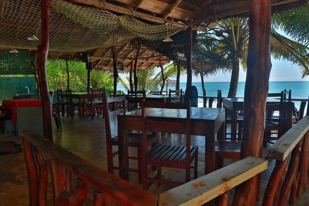 Bed and Breakfast Panorama Rock Cafe Тангалла Экстерьер фото